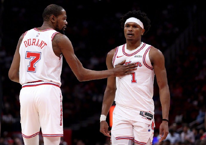 火箭正式锁定西部前六，连续两年直通季后赛